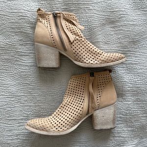Dolce Vita Tan Perforated Booties